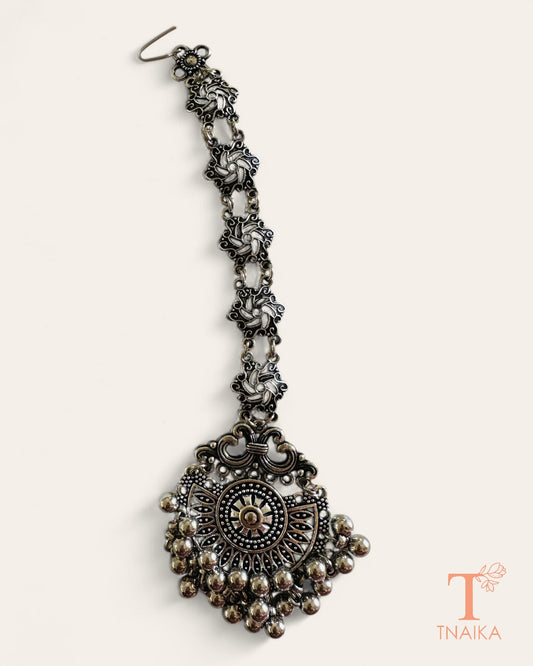 Oxidised Kavya Maangtikka