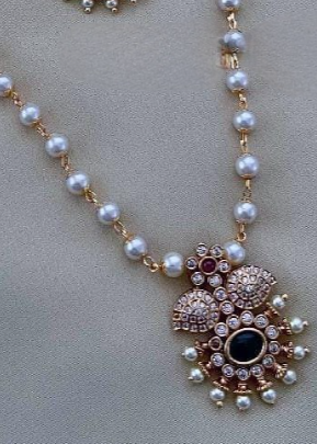 Golden Rani Haar
Rani Haar with earrings
Buy Rani Haar necklace set
Traditional Rani Haar jewelry
Golden bridal Rani Haar set
Rani Haar for weddings
Rani Haar necklace with matching earrings
Gold Rani Haar with earrings
Indian Rani Haar set
Regal Rani Haar jewelry
Designer Rani Haar set
Heavy gold Rani Haar with earrings
Antique gold Rani Haar
Festive Rani Haar with earrings
Buy Rani Haar online