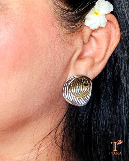 Drop earrings for daily wear
Timeless drop earrings
Stainless steel accessories
Waterproof jewelry for women
Hypoallergenic drop earrings
Sleek stainless steel earrings
Affordable stainless steel jewelry
Minimalist drop earrings
Lightweight drop earrings
Stylish waterproof earrings
Stainless steel fashion earrings
Drop earrings for all occasions
Fashion drop earrings
Unique drop earrings
Stainless steel fashion accessories
Trendy waterproof earrings
Versatile drop earrings