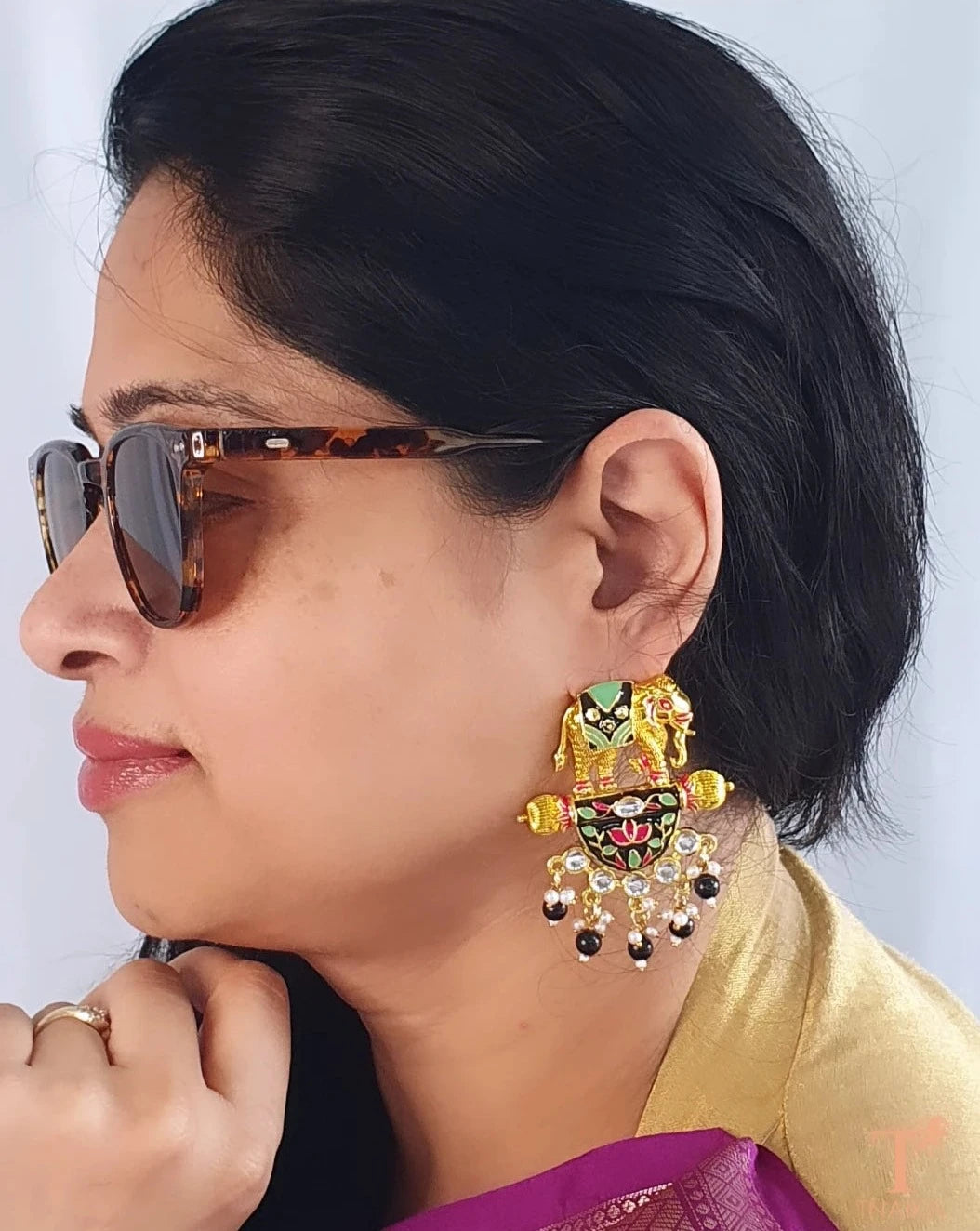 contemporary jewelry modern jewelry designer jewelry minimalist jewelry statement jewelry recycled metal jewelry geometric jewelry concrete jewelry resin jewelry asymmetrical earrings geometric necklaces stacked rings multistrand bracelets where to buy unique contemporary jewelry online contemporary jewelry for everyday wear affordable contemporary jewelry brands