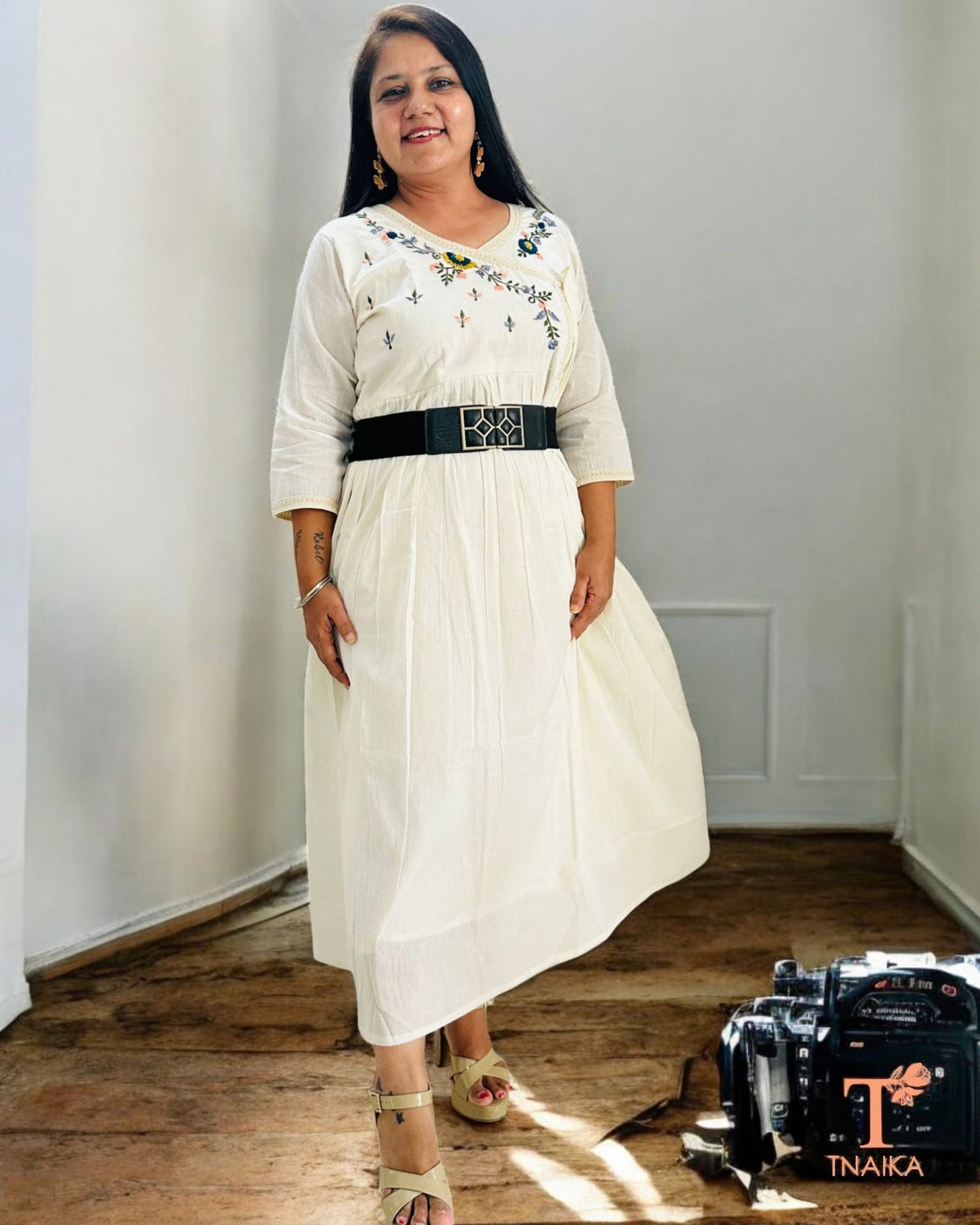 Daily wear cotton gown
Office wear cotton gown
Festive cotton dress
Casual Indian gown
Brunch wear gown
Ethnic cotton wear for work
Summer ethnic wear
Travel-friendly cotton gown
Daywear ethnic gown
Workwear ethnic dress