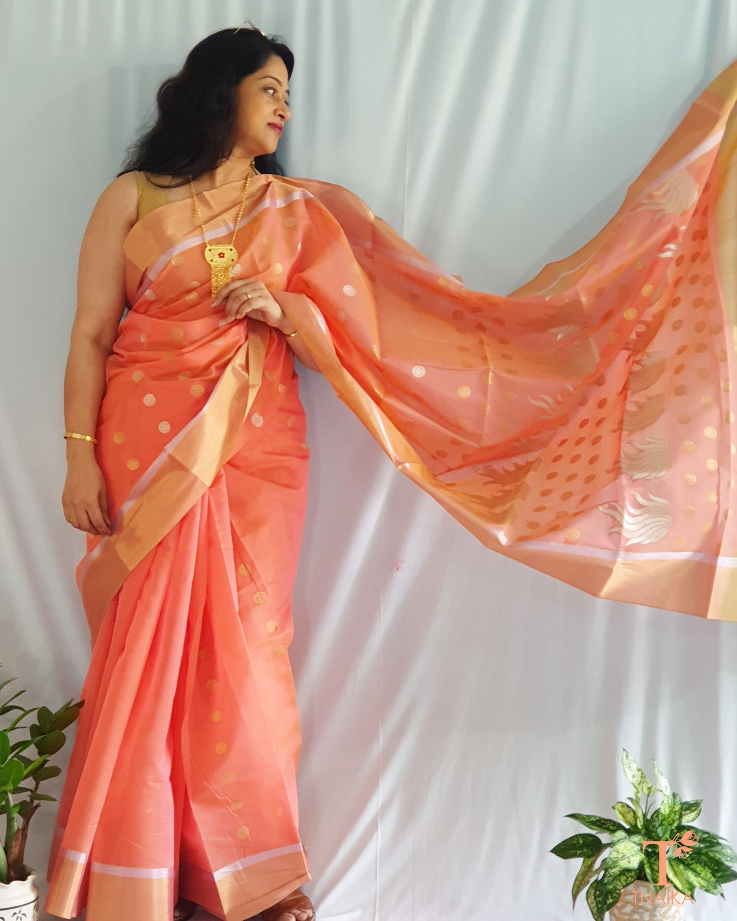 Peach saree for reception
Peach saree for haldi
Peach floral print saree
Lightweight peach saree
Peach shimmer saree
Elegant peach saree
Peach saree for summer
Soft pastel peach saree
Peach saree with pearl work
Peach saree with lace border
Festive wear peach saree
Peach saree with contrast blouse