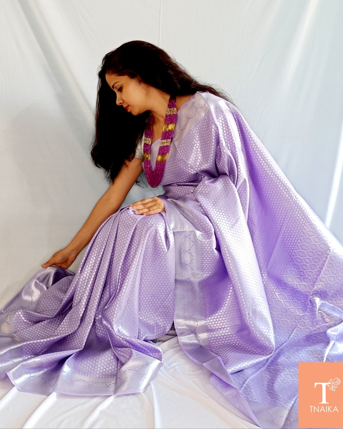Pattu silk saree, pure silk saree, bridal saree, wedding saree, zari work saree, traditional silk saree, festive saree, handwoven saree, luxury saree.