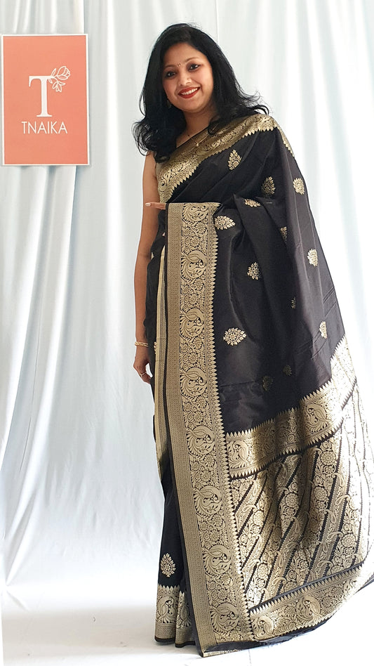 Golden Noir Silk Saree
