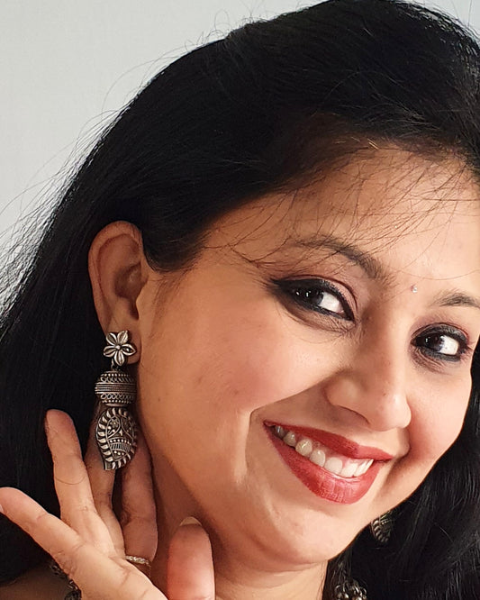 buy earrings online gold earrings silver earrings pearl earrings hoop earrings stud earrings dangle earrings gothic earrings statement earrings everyday earrings earrings near me Tnaika earrings affordable earrings pocket friendly earrings where to buy trending earrings near me affordable earrings near me where to buy earrings in pune pearl earrings pearl studs stone studs