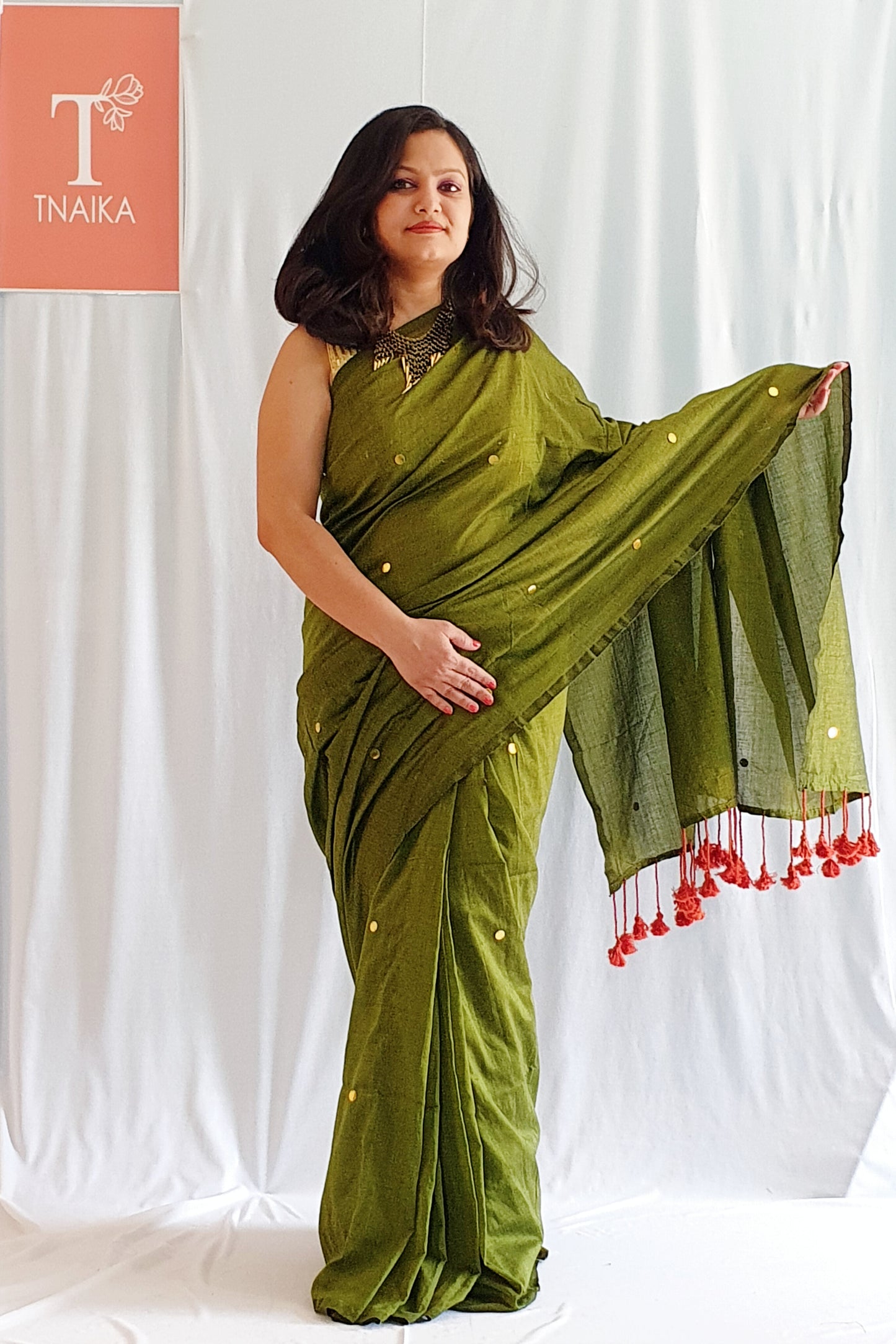 bottle green saree buy bottle green saree online lime bottle green saree sea bottle green saree silk bottle green saree cotton bottle green saree georgette bottle green saree designer bottle green saree party wear bottle green saree wedding bottle green saree embroidered bottle green saree printed bottle green saree where to buy affordable bottle green sarees parrot bottle green saree bottle green color saree bottle bottle green saree rama bottle green saree
