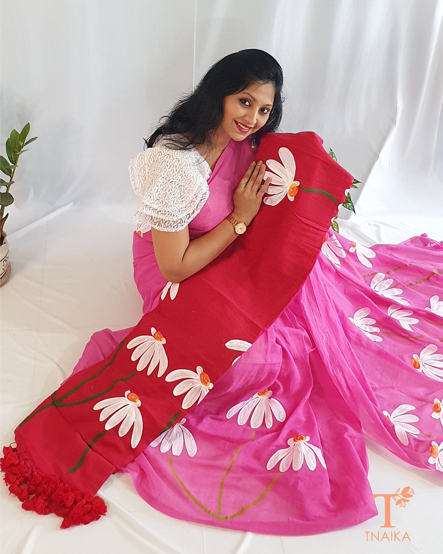 buy cotton sarees online comfortable cotton saree summer cotton saree lightweight cotton saree affordable cotton saree handloom cotton saree printed cotton saree for everyday wear cotton sarees with floral prints where to buy soft cotton sarees online black cotton saree red cotton saree multicolor cotton saree where to buy affordable cotton saree near me cotton saree in pune best cotton saree online best website to buy cotton saree cotton sareewith zari border hand painted saree