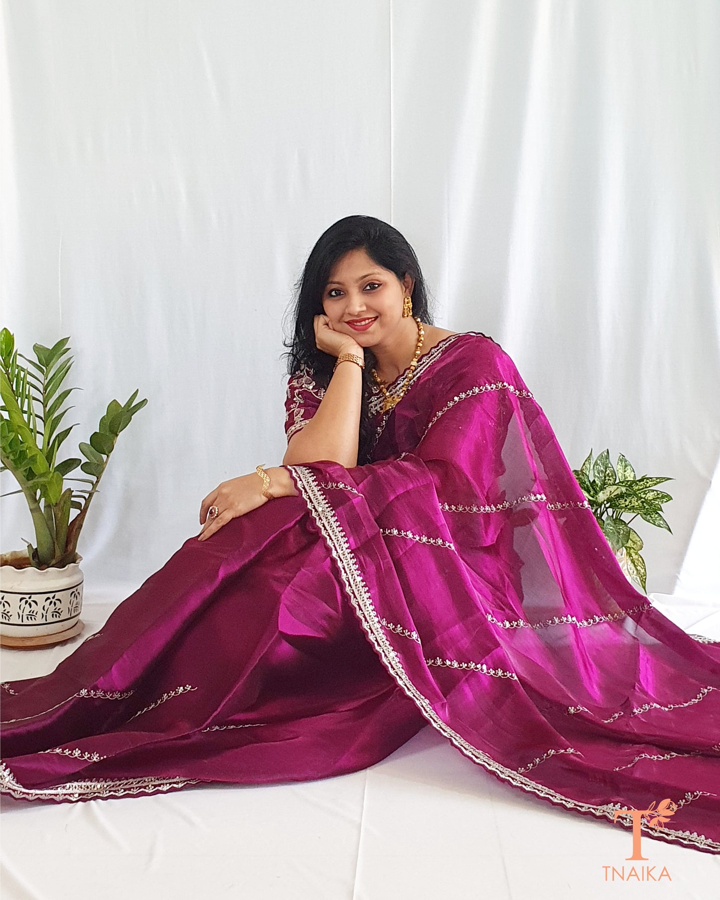 designer wine saree Bollywood wine saree silk wine saree cotton wine saree net wine saree wine red color saree with golden border for wedding buy wine color saree online India latest wine saree design wine color saree with blouse design budget friendly wine saree wine color saree with contrast blouse silk saree in wine color celebrities in wine saree wine color saree for sale in Pune buy wine saree online Mumbai Chennai wine saree shops best wine color saree stores in Pune