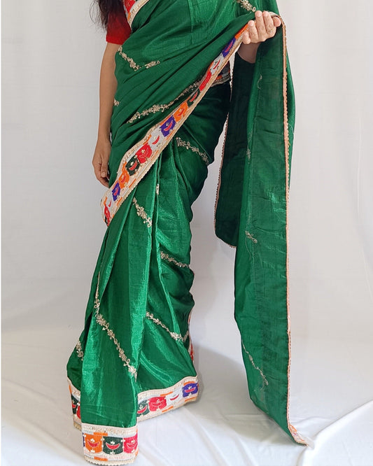 Golden saree Buy golden saree online Golden saree for wedding Golden saree with zari work Golden saree with zari work Golden silk saree Golden lehenga saree Designer golden saree Golden saree for party wear golden organza saree golden georgette saree golden chiffon saree golden tissue saree best collection of golden saree