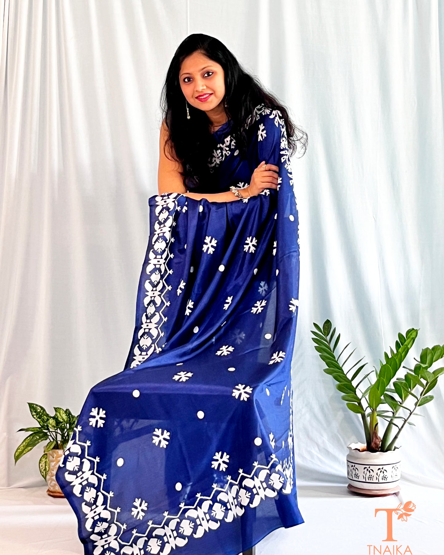 buy cotton sarees online comfortable cotton saree summer cotton saree lightweight cotton saree affordable cotton saree handloom cotton saree printed cotton saree for everyday wear cotton sarees with floral prints where to buy soft cotton sarees online black cotton saree red cotton saree multicolor cotton saree where to buy affordable cotton saree near me cotton saree in pune best cotton saree online best website to buy cotton saree cotton sareewith zari border hand painted saree cotton silk sarees