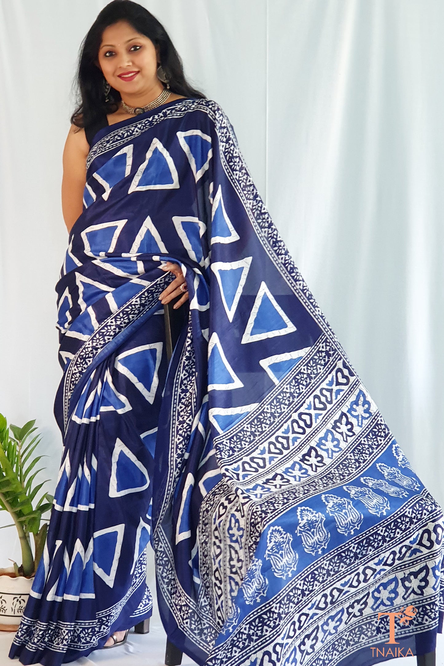 geometric print sarees where to buy summer indigo sarees online