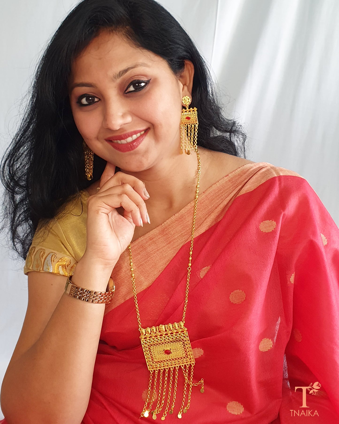 gold finish necklace statement necklace oxidised necklace set ad necklace set silver necklace set pearl necklace matar mala moti mala long necklace best necklace collection near me best shop to buy necklace online festive necklace collection pendant chain necklace kundan necklace pearl necklace formal necklace