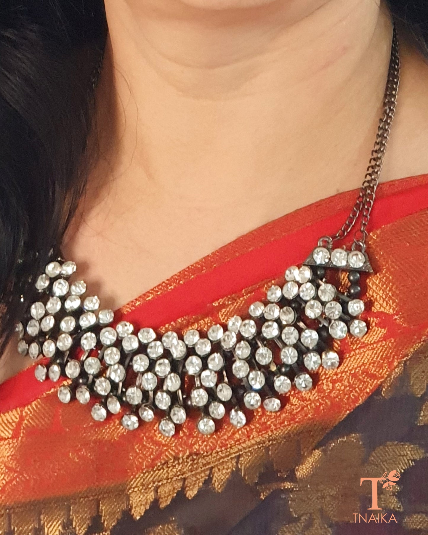 trending jewelry popular jewelry styles must-have jewelry pieces statement jewelry trends celebrity jewelry looks runway jewelry trends latest oxidised jewelry latest collection of artificial jewelry near me latest fashion jewelry jewelry store near me artificial jewelry store near me festive jewelry