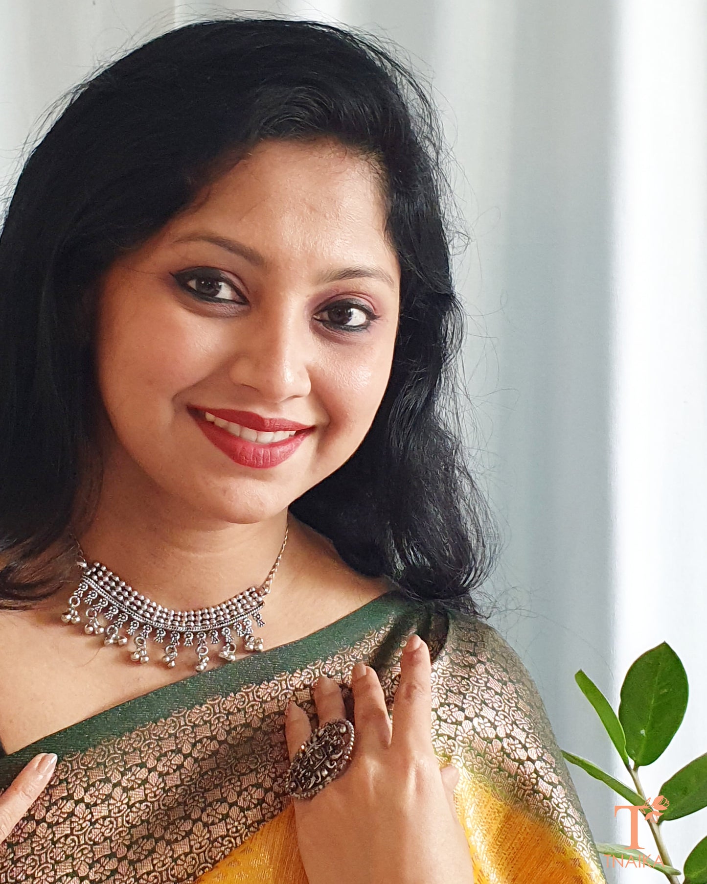 contemporary jewelry modern jewelry designer jewelry minimalist jewelry statement jewelry recycled metal jewelry geometric jewelry concrete jewelry resin jewelry asymmetrical earrings geometric necklaces stacked rings multistrand bracelets where to buy unique contemporary jewelry online contemporary jewelry for everyday wear affordable contemporary jewelry brands