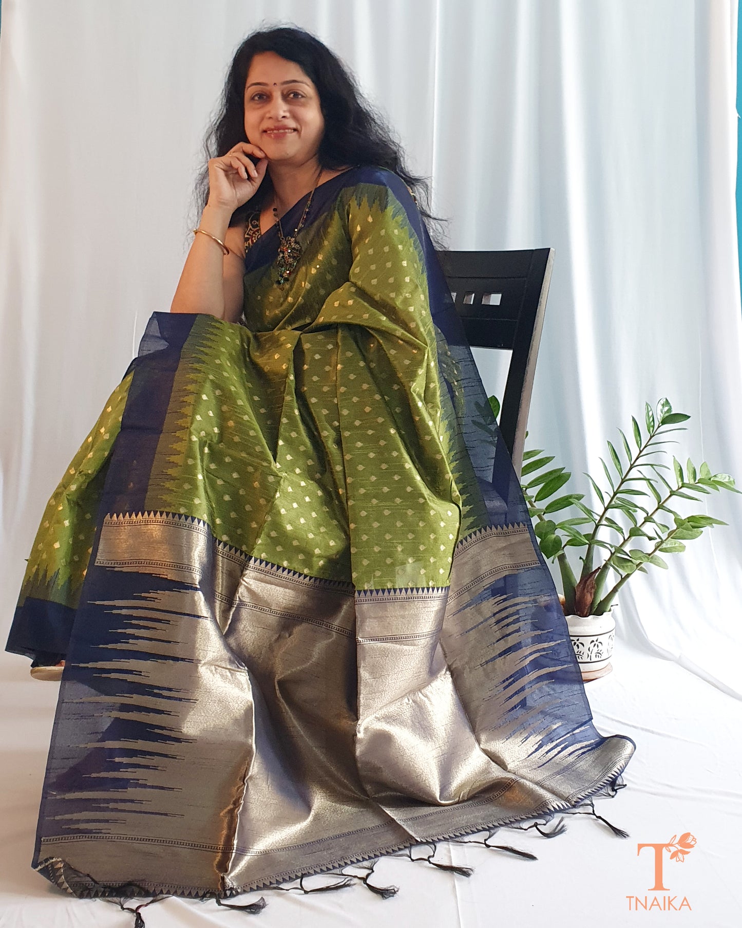 buy soft silk sarees online comfortable silk saree handloom soft silk saree organic silk saree lightweight silk saree breathable silk saree drape-friendly silk saree luxurious soft silk saree printed soft silk saree embroidered soft silk saree where to buy buttery soft silk sarees latest collection of soft silk sarees with floral prints designer soft silk saree pure silk saree where to buy best silk sarees online where to buy flowy silk sarees