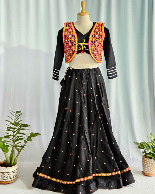 Cotton flared skirt Cotton midi flared skirt Lightweight cotton skirt Summer flared cotton skirt Women's flared skirt cotton High waist cotton flared skirt Casual cotton skirt flared Printed cotton flared skirt Long cotton flared skirt Cotton flared mini skirt A-line cotton skirt Flared skirt with pockets