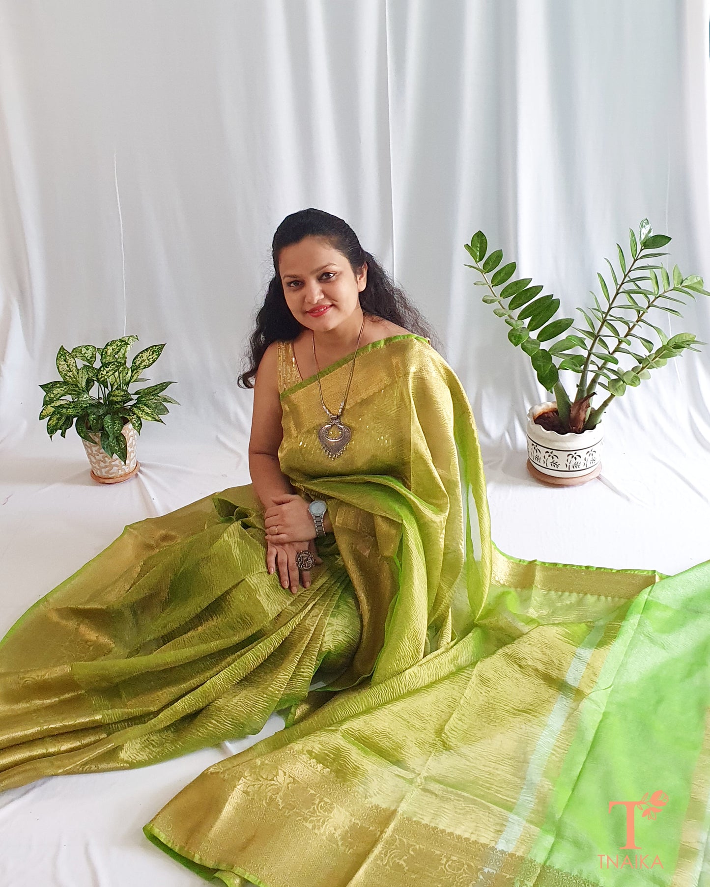 tissue silk saree buy tissue silk saree online tissue saree banarasi tissue saree pure tissue silk saree tissue silk saree with zari border handloom tissue silk saree Plain tissue silk saree printed tissue silk saree best tissue saree near me where to get tissue silk saree affordable tissue silk saree zari tissue silk saree