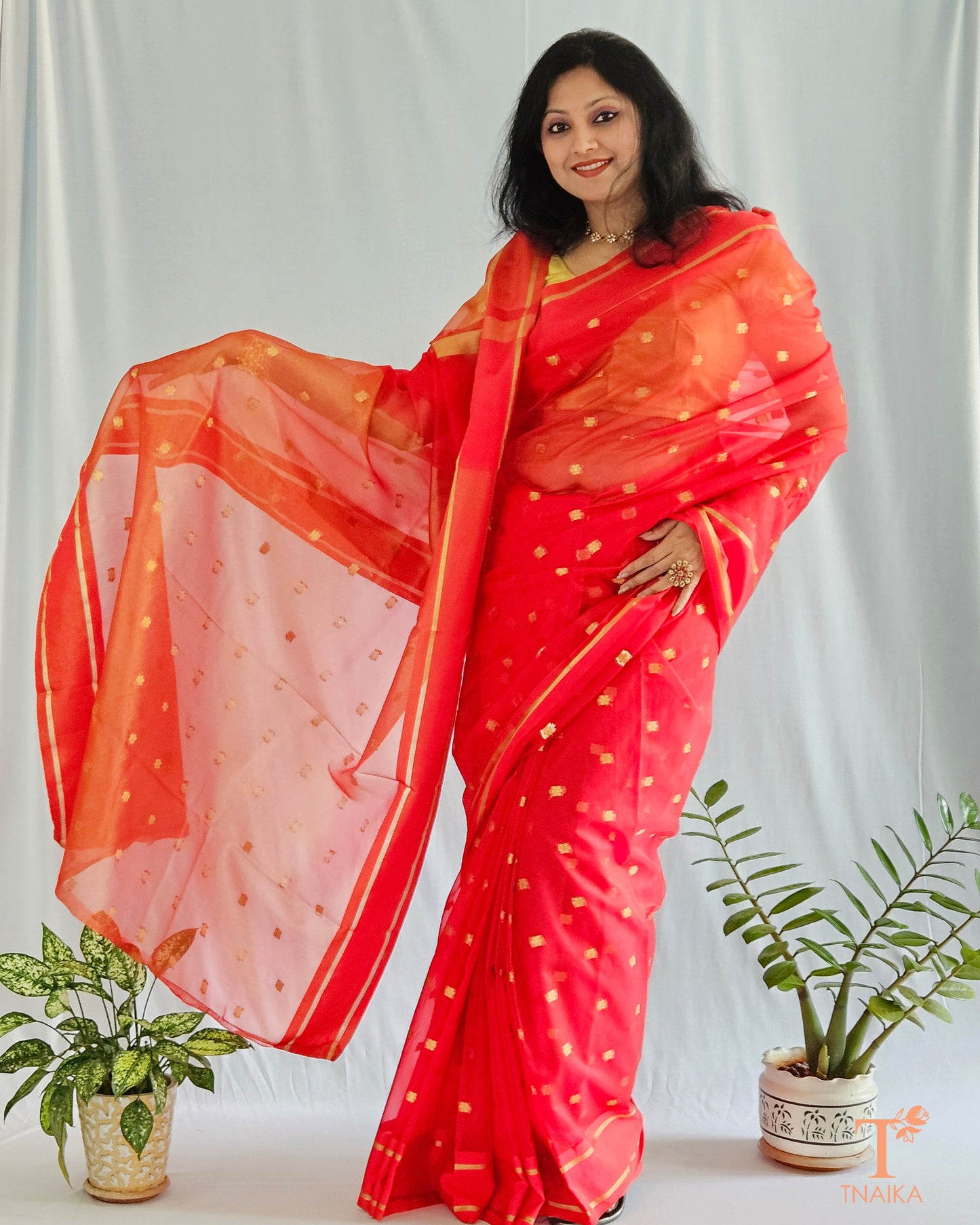 Red saree online
Bridal red saree
Designer red saree
Festive red saree
Red silk saree
Party wear red saree
Red saree with blouse
Lightweight red saree
Plain red saree
Red saree with embroidery
Red saree for weddings
Red saree with golden border
Elegant red saree
Handwoven red saree
Red saree for special occasions
