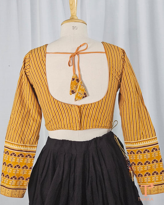 Ajrakh fabric blouse
Full sleeve blouse for ethnic wear
Cotton blouse with ethnic print
Ajrakh printed full sleeve blouse
Stylish full sleeve Ajrakh blouse
Designer cotton blouse
Full sleeve blouse for traditional wear
Indian cotton blouse with ajrakh print
Elegant Ajrakh blouse design
Full sleeve cotton blouse for saree
Cotton blouse with Indian block print
Ajrakh blouse with full sleeves for women
Full sleeve cotton blouse for party wear
Trendy Ajrakh blouse
Cotton blouse for festive wear