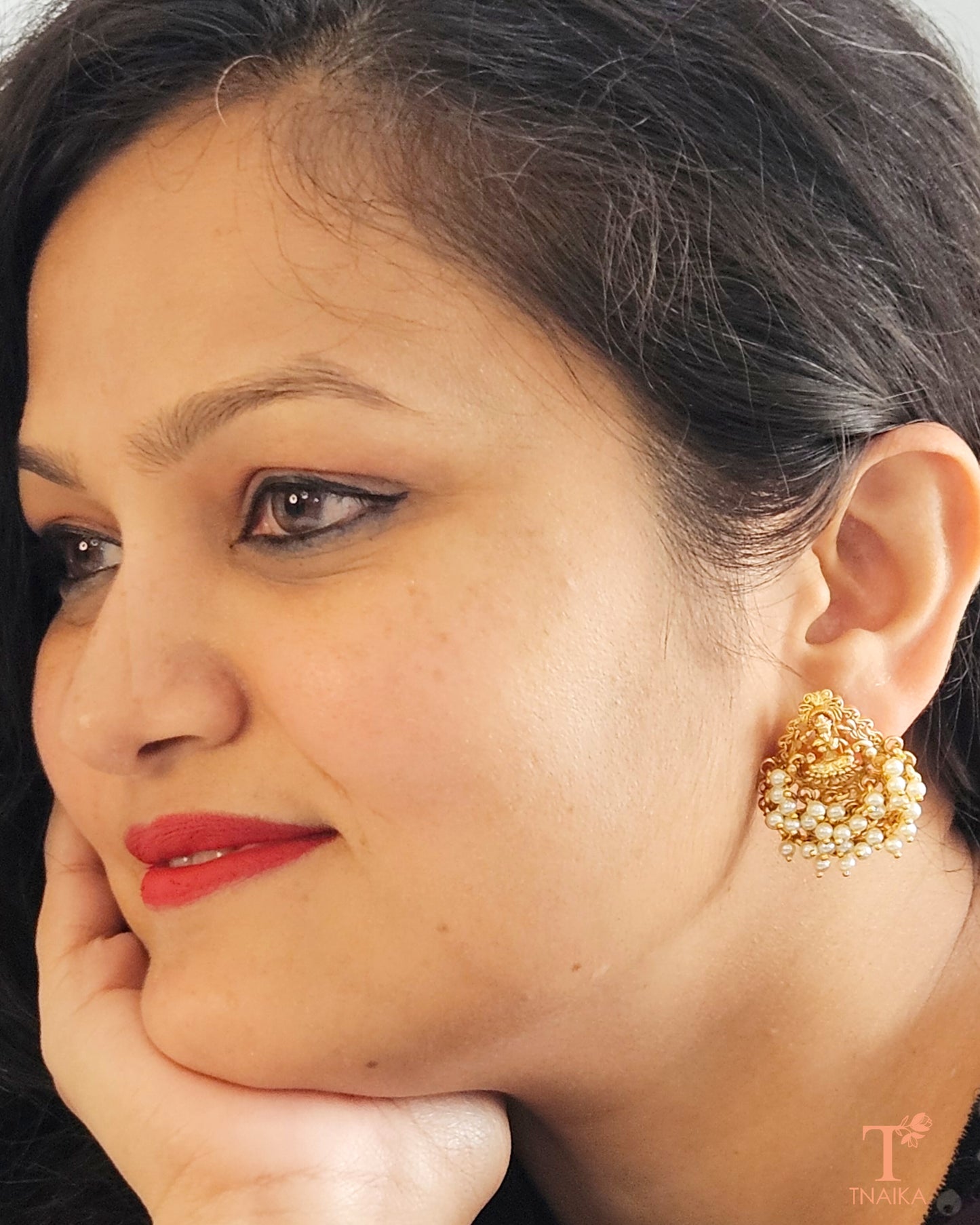 Temple earrings
Golden temple earrings
South Indian temple jewelry
Antique gold earrings
Bridal temple earrings
Traditional temple earrings
Gold-plated temple jewelry
Ethnic gold earrings
Indian temple earrings
Festival wear earrings
Handcrafted temple earrings
Gold jhumka earrings
Heritage temple jewelry
Divine motif earrings
Classic gold temple earrings
Wedding temple jewelry
Traditional gold earrings
Vintage temple earrings
Gold-plated earrings for women
Goddess motif earrings
South Indian gold earrings