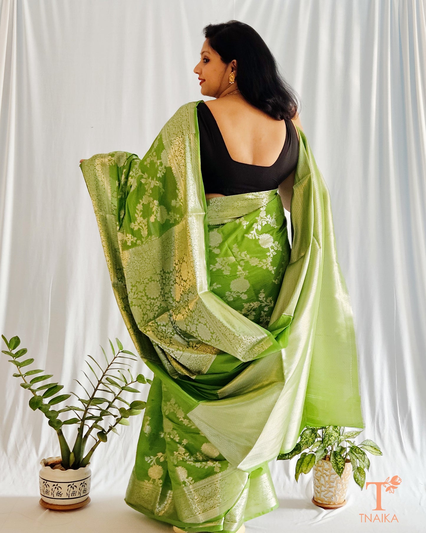 Neemzari saree for special occasions
Semi-georgette saree with pallu
Soft neemzari saree
Bridal neemzari saree designs
Semi-georgette saree for pujas
Lightweight semi-georgette saree online
Semi-georgette saree for women
Neemzari saree with intricate work
Handcrafted semi-georgette saree
Neemzari saree for festive celebrations
Semi-georgette wedding saree
Elegant semi-georgette saree online