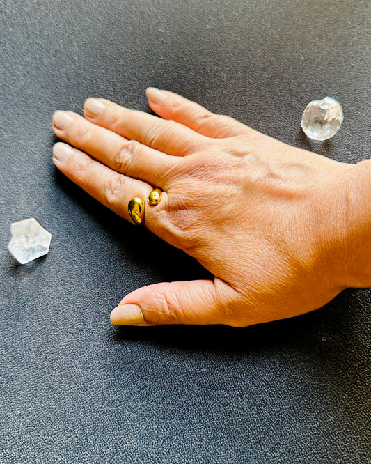 dual-tone adjustable ring, stainless steel ring, anti-tarnish ring, waterproof ring, minimalist adjustable ring, everyday wear ring, durable jewelry, two-tone ring, trendy stackable ring, modern open ring Anti tarnish jewelry
Tarnish resistant jewelry
Waterproof jewelry
Hypoallergenic jewelry
Non tarnish necklace
Anti tarnish rings
Durable jewelry for everyday wear
Sweatproof jewelry
Gold plated anti tarnish jewelry
Stainless steel jewelry
Long-lasting jewelry
Minimalist tarnish-free jewelry