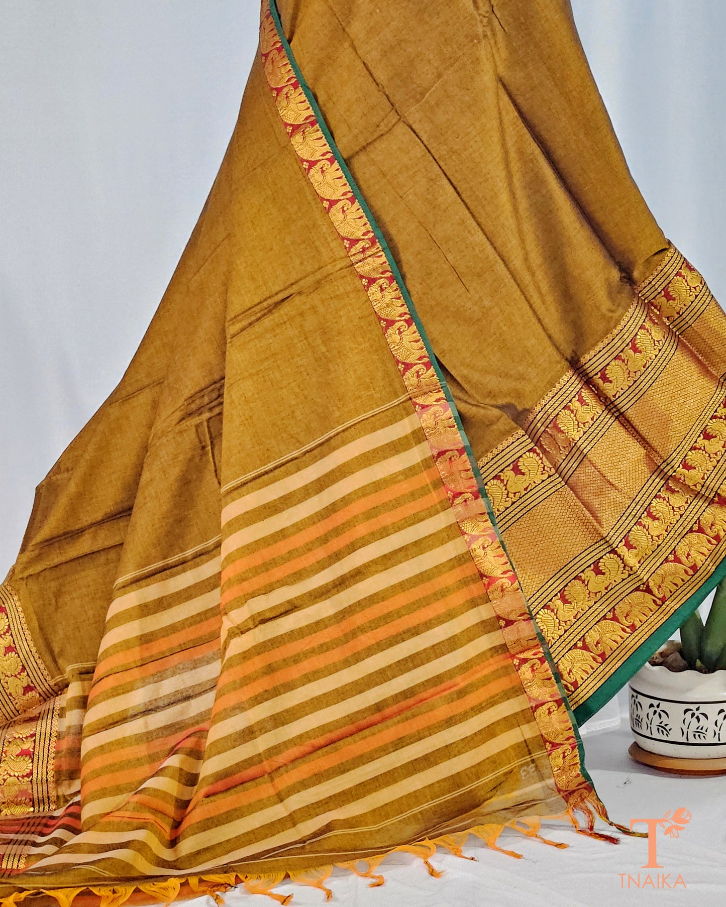 handcrafted cotton silk saree, regal ethnic saree, Madurai traditional saree, soft drape silk cotton, premium cotton silk saree, bridal Pochampally saree, everyday wear silk saree, authentic Indian silk saree, vibrant silk cotton blend, rich texture silk saree, modern Pochampally saree, party wear cotton silk saree, south Indian silk saree, heritage cotton silk, stylish broad border saree, artisan silk cotton saree, best silk cotton saree online, exquisite Madurai saree, luxurious Pochampally silk cotton