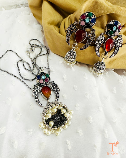 Oxidized Rustic Glow Pendant Necklace Set - Red