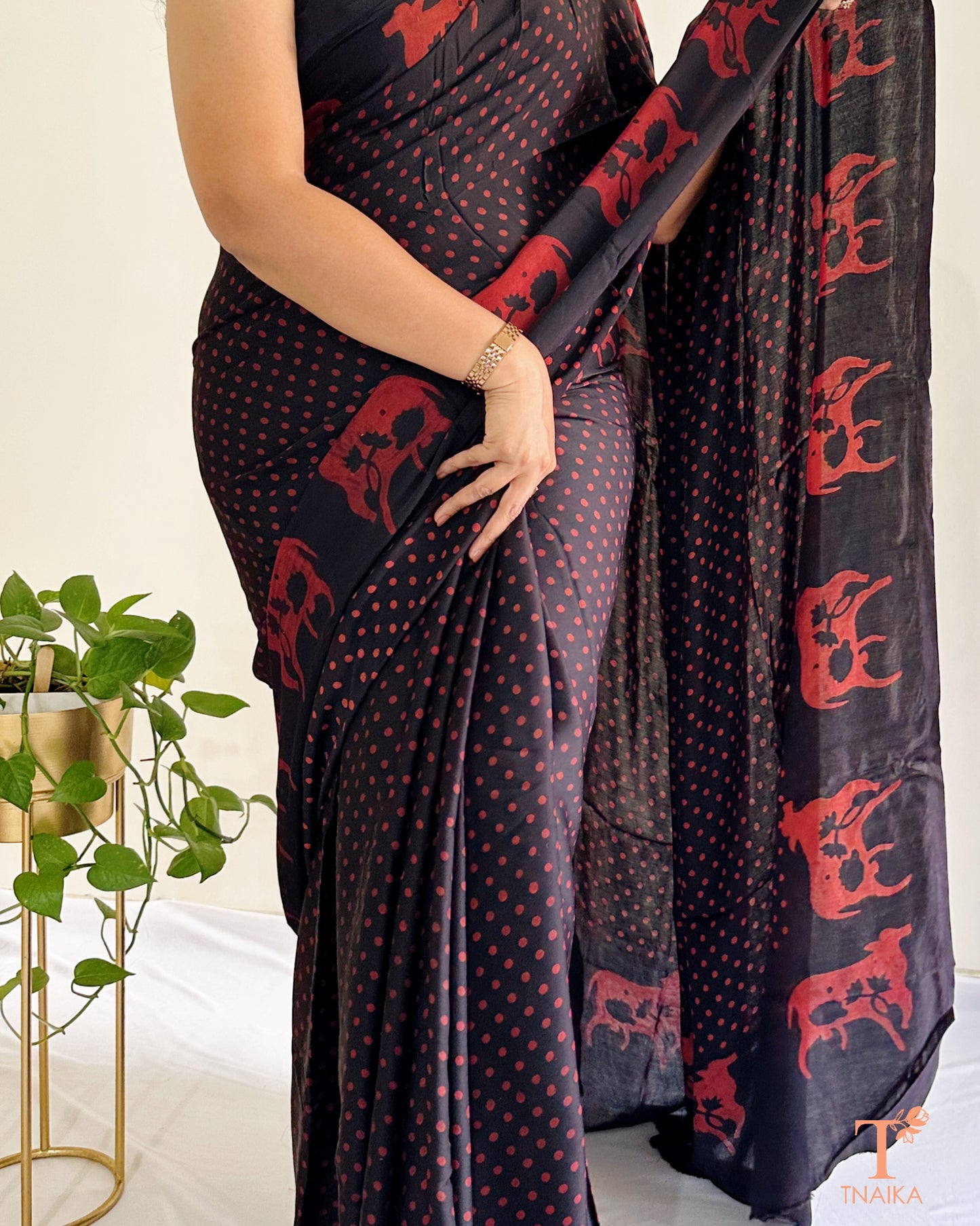 Custom launch black modal silk saree with traditional border artwork