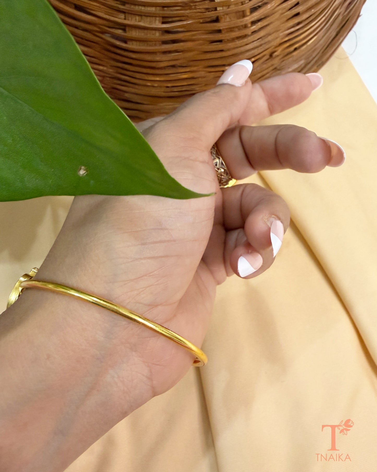 Twin Bird Kundan Cuff Bracelet
