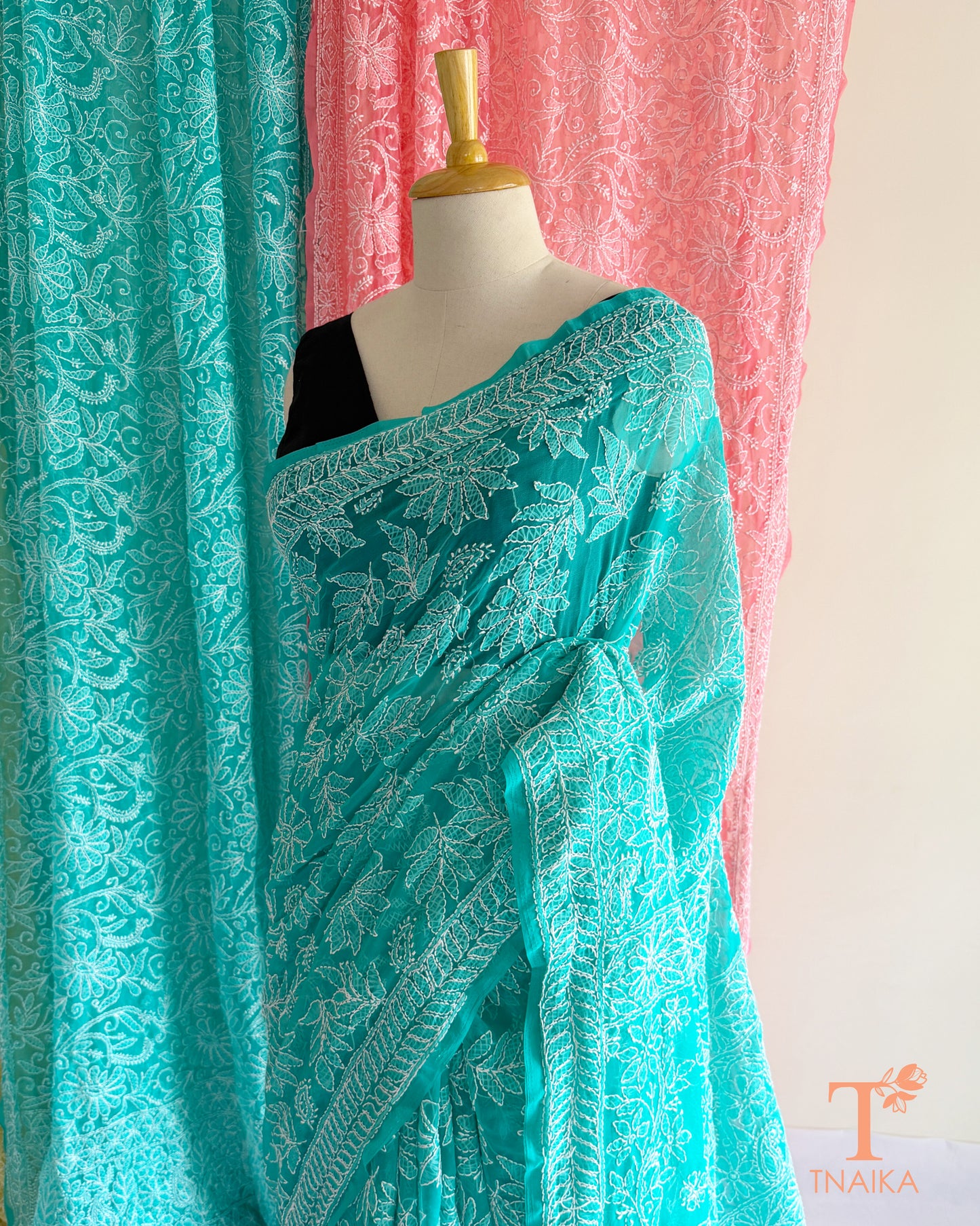 Chikankari Aarunya Flora Jaal Saree