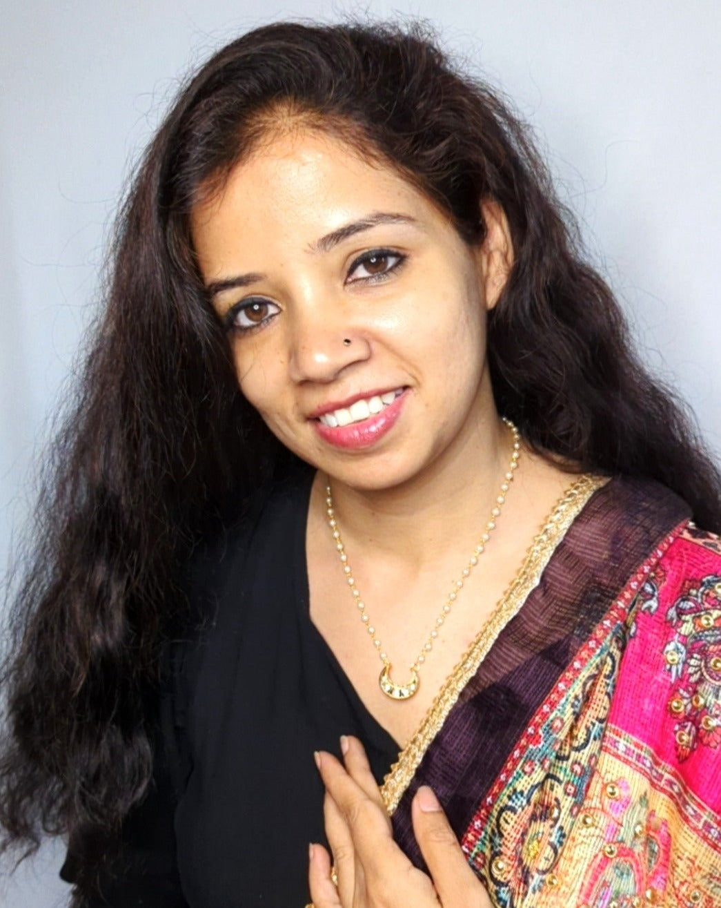 Kundan pearl chain necklace
Kundan pearl pendant necklace
Indian Kundan jewelry
Bridal Kundan necklace
Pearl chain with Kundan pendant
Kundan jewelry online
Traditional Kundan pearl necklace
Kundan jewelry for weddings
Festive Kundan necklace
Kundan pearl necklace set
Lightweight Kundan necklace
Pearl and Kundan necklace design
Antique Kundan necklace
Kundan jewelry for special occasions
Kundan and pearl necklace for brides
Handmade Kundan necklace
Kundan pearl bridal jewelry
Kundan necklace with pearl chai