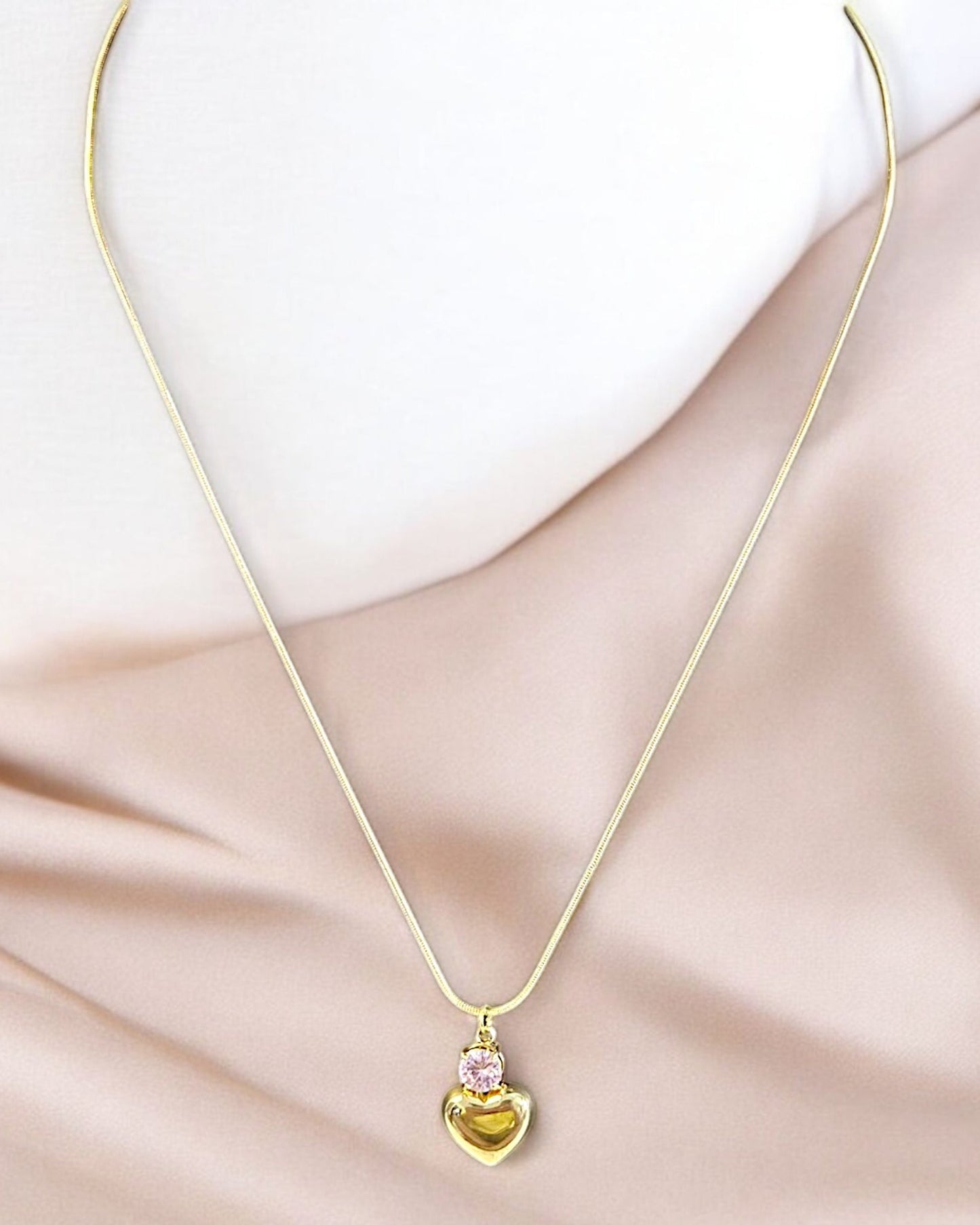 Waterproof necklace
Anti-tarnish necklace
Sleek necklace
Minimalist necklace
Durable necklace
Tarnish-resistant necklace
Water-resistant necklace
Everyday necklace
Long-lasting necklace
No-fade necklace Modern necklace
Elegant necklace
Chic necklace
Simple necklace
Delicate necklace
Thin necklace
Streamlined necklace
Contemporary necklace
Classic necklace
Understated necklace
