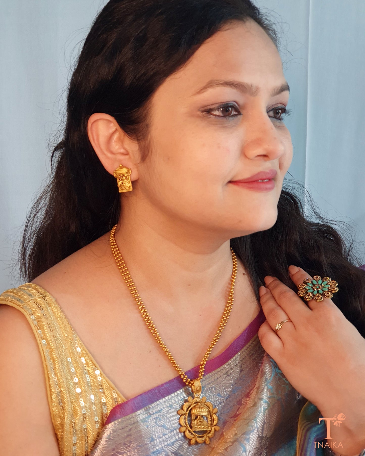gold finish necklace statement necklace oxidised necklace set ad necklace set silver necklace set pearl necklace matar mala moti mala long necklace best necklace collection near me best shop to buy necklace online festive necklace collection pendant chain necklace kundan necklace pearl necklace formal necklace