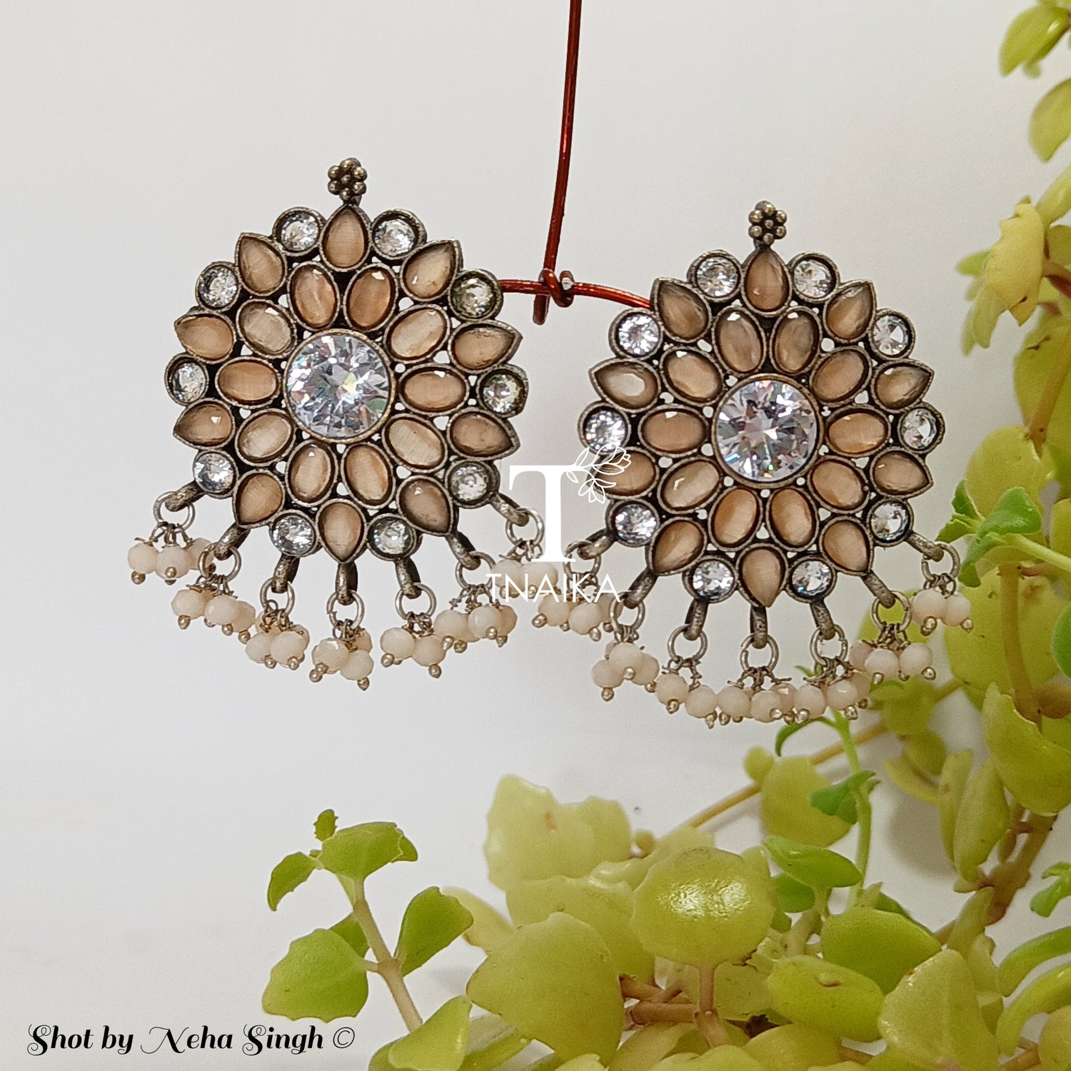 buy earrings online gold earrings silver earrings pearl earrings hoop earrings stud earrings dangle earrings gothic earrings statement earrings everyday earrings earrings near me Tnaika earrings  affordable earrings pocket friendly earrings