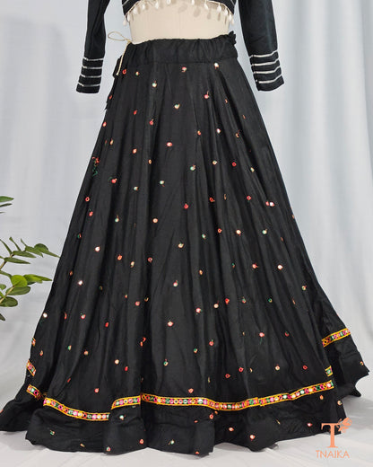 Gamthi Skirt - Black