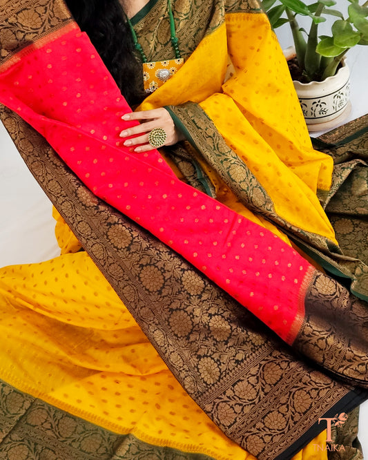 Banarasi Sindoor Saree