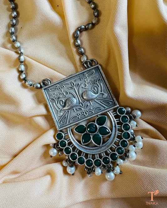 Daman Necklace