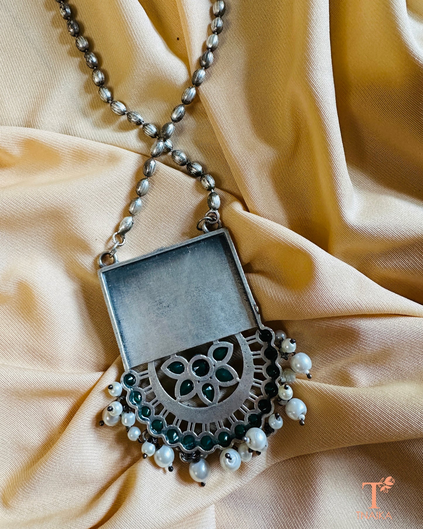 Daman Necklace