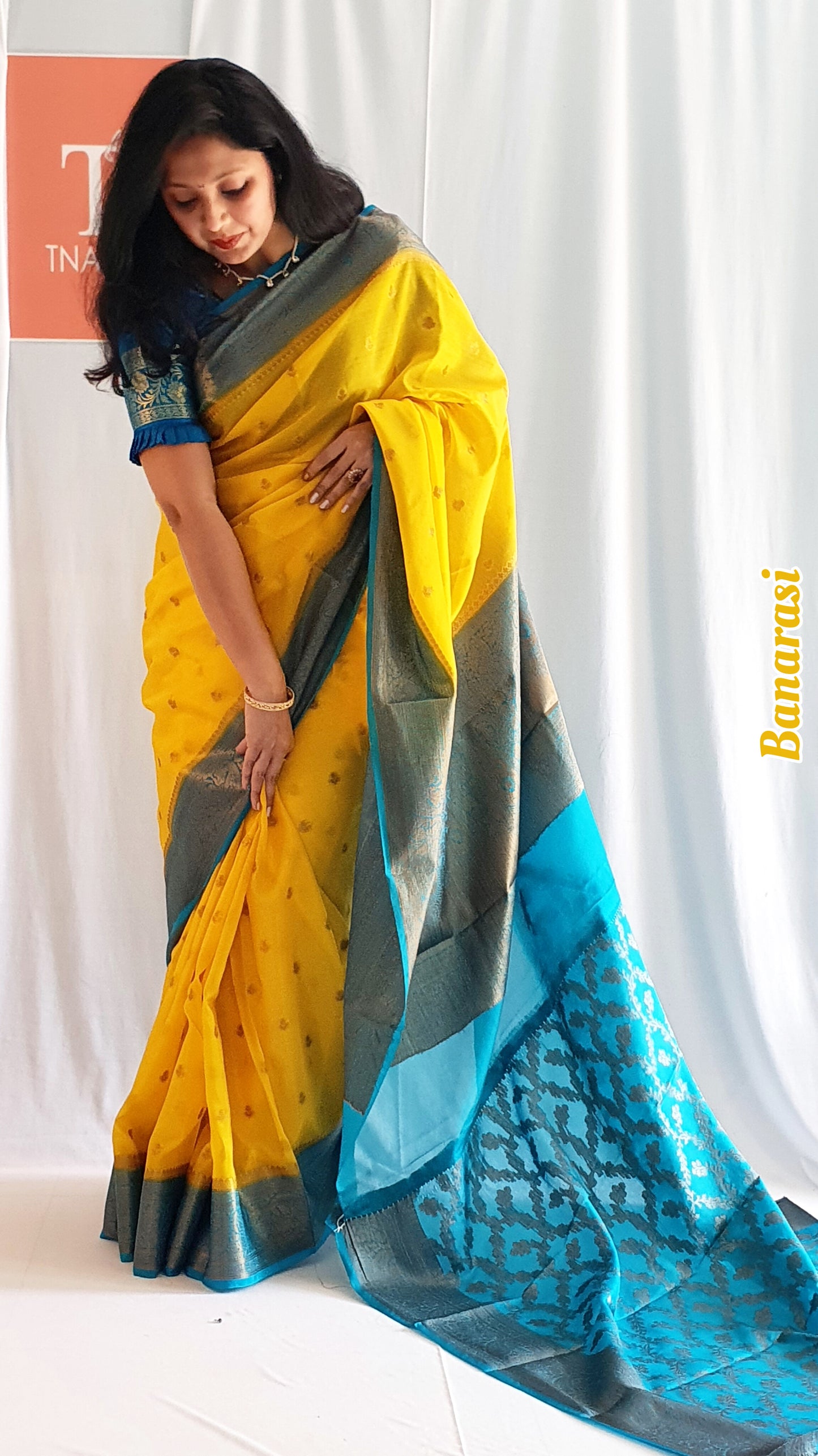 buy banarasi georgette saree online semi georgette banarasi saree lightweight banarasi saree flowy banarasi saree affordable banarasi saree georgette banarasi saree red banarasi where to buy latest banarasi georgette saree designs