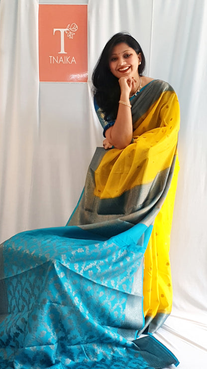  latest collection of yellow sarees with floral prints haldi ceremony yellow saree banarsi yellow saree georgette yellow saree lemon yellow saree zari border yellow saree buy yellow saree online best saree store to buy online best online saree store