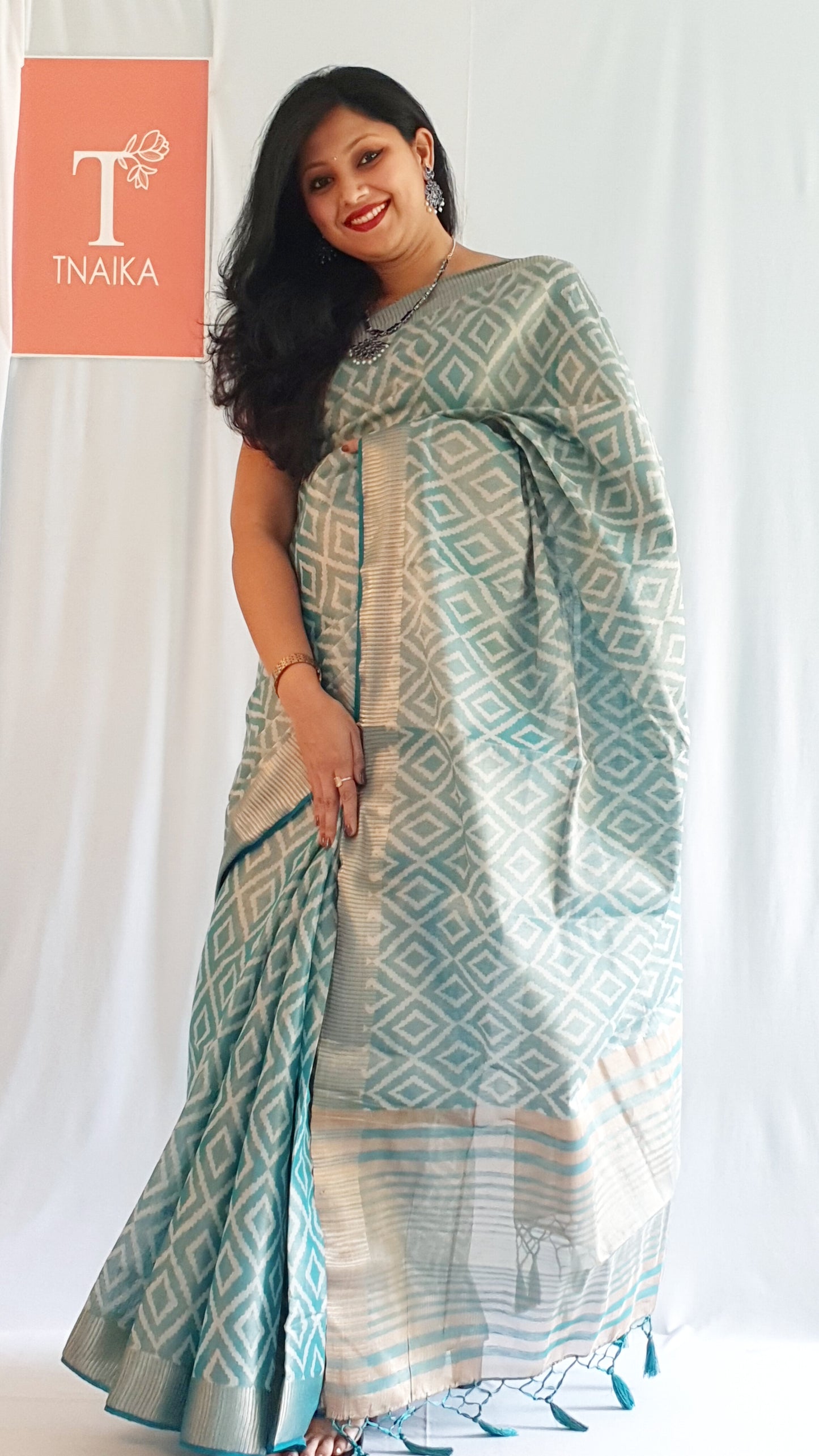 tissue silk saree buy tissue silk saree online tissue saree banarasi tissue saree pure tissue silk saree tissue silk saree with zari border handloom tissue silk saree Plain tissue silk saree printed tissue silk saree best tissue saree near me where to get tissue silk saree affordable tissue silk saree zari tissue silk saree