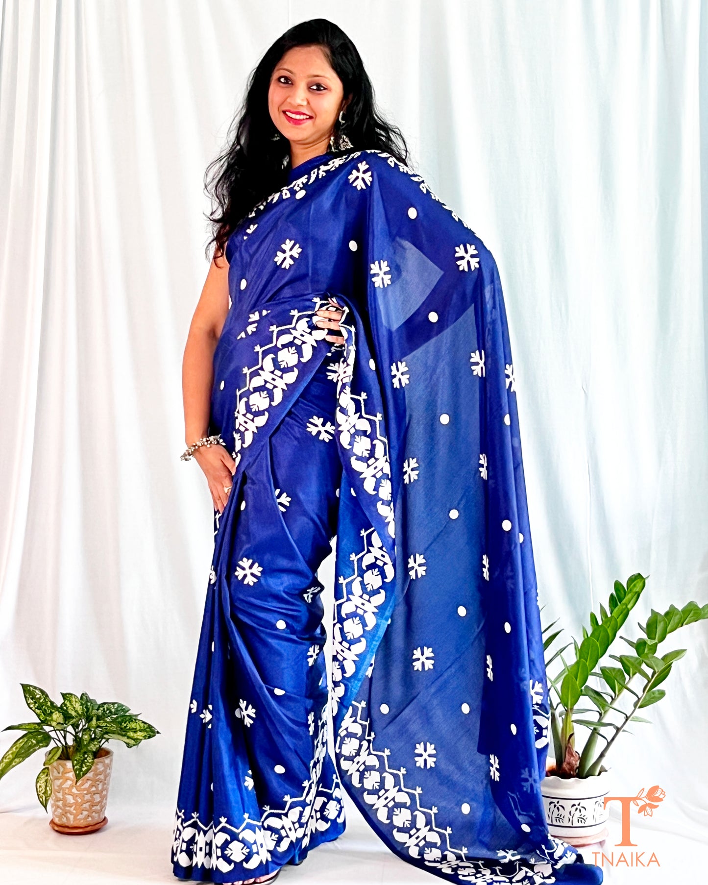 buy soft silk sarees online comfortable silk saree handloom soft silk saree organic silk saree lightweight silk saree breathable silk saree drape-friendly silk saree luxurious soft silk saree printed soft silk saree embroidered soft silk saree where to buy buttery soft silk sarees latest collection of soft silk sarees with floral prints designer soft silk saree pure silk saree where to buy best silk sarees online where to buy flowy silk sarees 