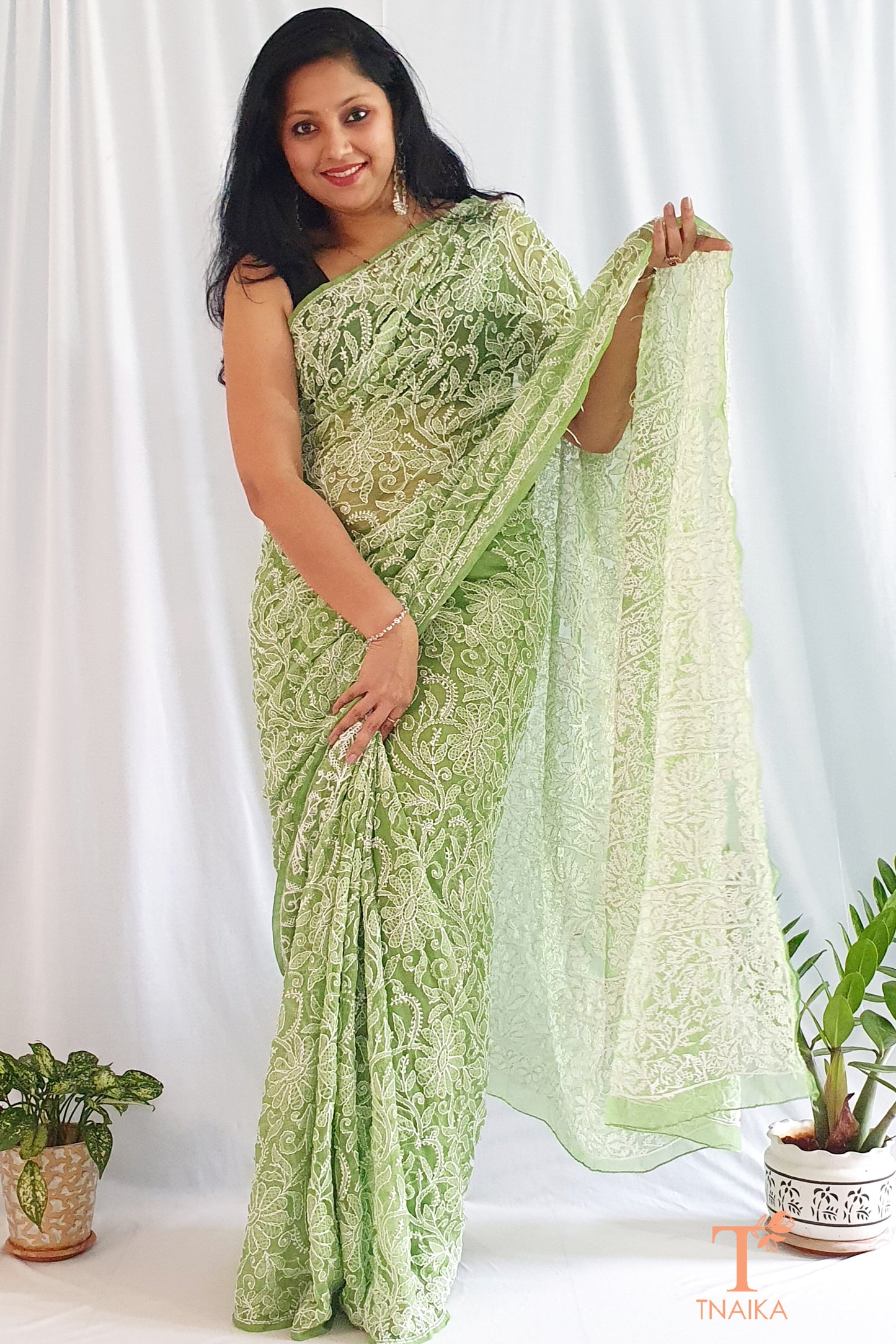 lucknowi chikankari saree georgette chikankari saree chikankari saree online chikankari saree price chikankari saree designs chikankari saree blouse designs chikankari saree for party buy chikankari saree online India latest chikankari saree design chikankari saree with blouse design budget friendly chikankari saree chikankari saree with contrast blouse silk saree in chikankari celebrities in chikankari saree best chikankari saree stores in Pune