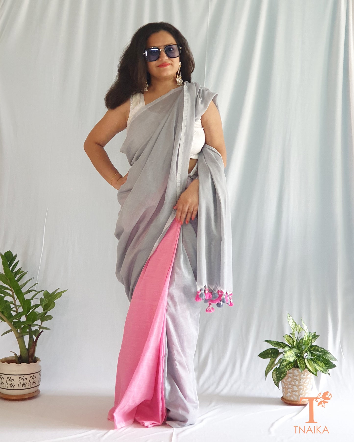 "buy saree online silk saree cotton saree designer sarees party wear sarees festival saree chikankari sarees banarasi sarees paithani saree Georgette sarees chiffon Saree floral saree sequence saree cotton sarees Formal saree affordable premium saree best saree store near me where to buy saree online saree shops near me best saree collection near me"