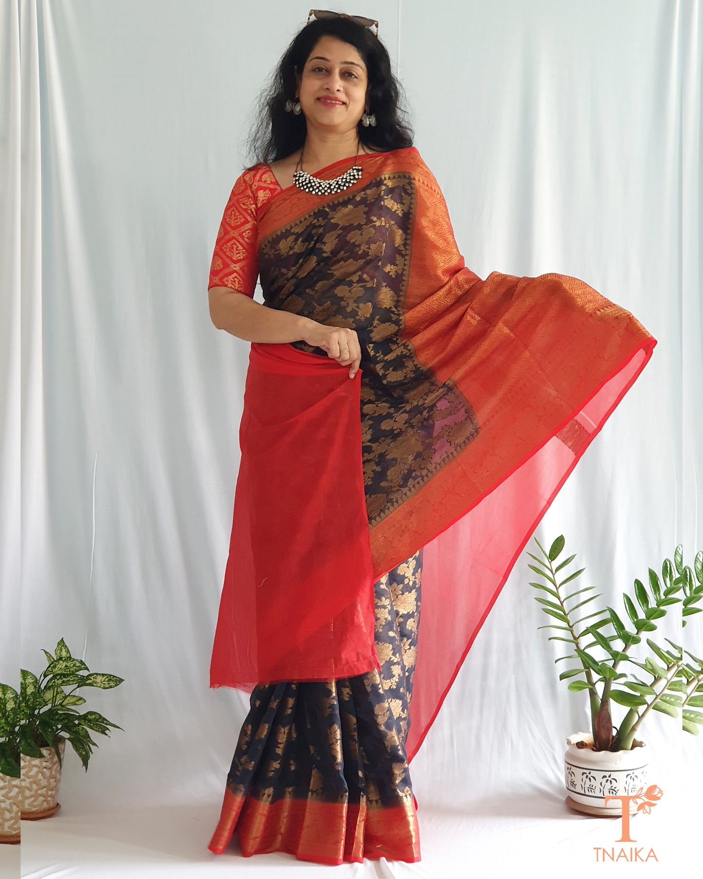 buy banarasi georgette saree online semi georgette banarasi saree lightweight banarasi saree flowy banarasi saree affordable banarasi saree georgette banarasi saree red banarasi where to buy latest banarasi georgette saree designs