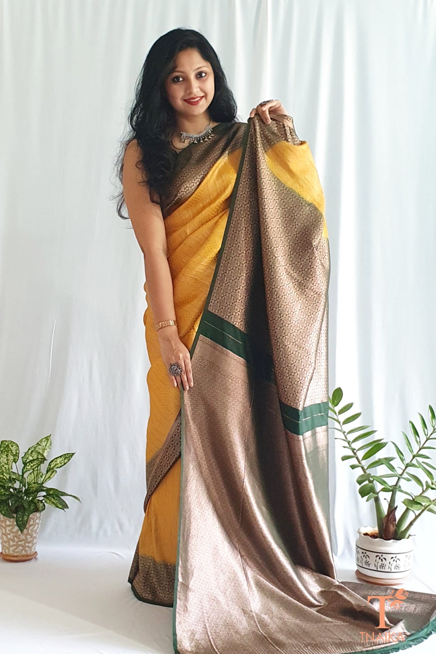 copper silk saree soft silk saree with copper sheen copper shine saree silk saree with metallic finish copper silk saree online buy copper silk saree copper silk saree price soft silk saree for wedding copper silk saree blouse designs copper saree for party where to buy authentic copper silk saree latest copper silk saree designs copper silk saree for women copper silk saree for special occasions gift copper silk saree