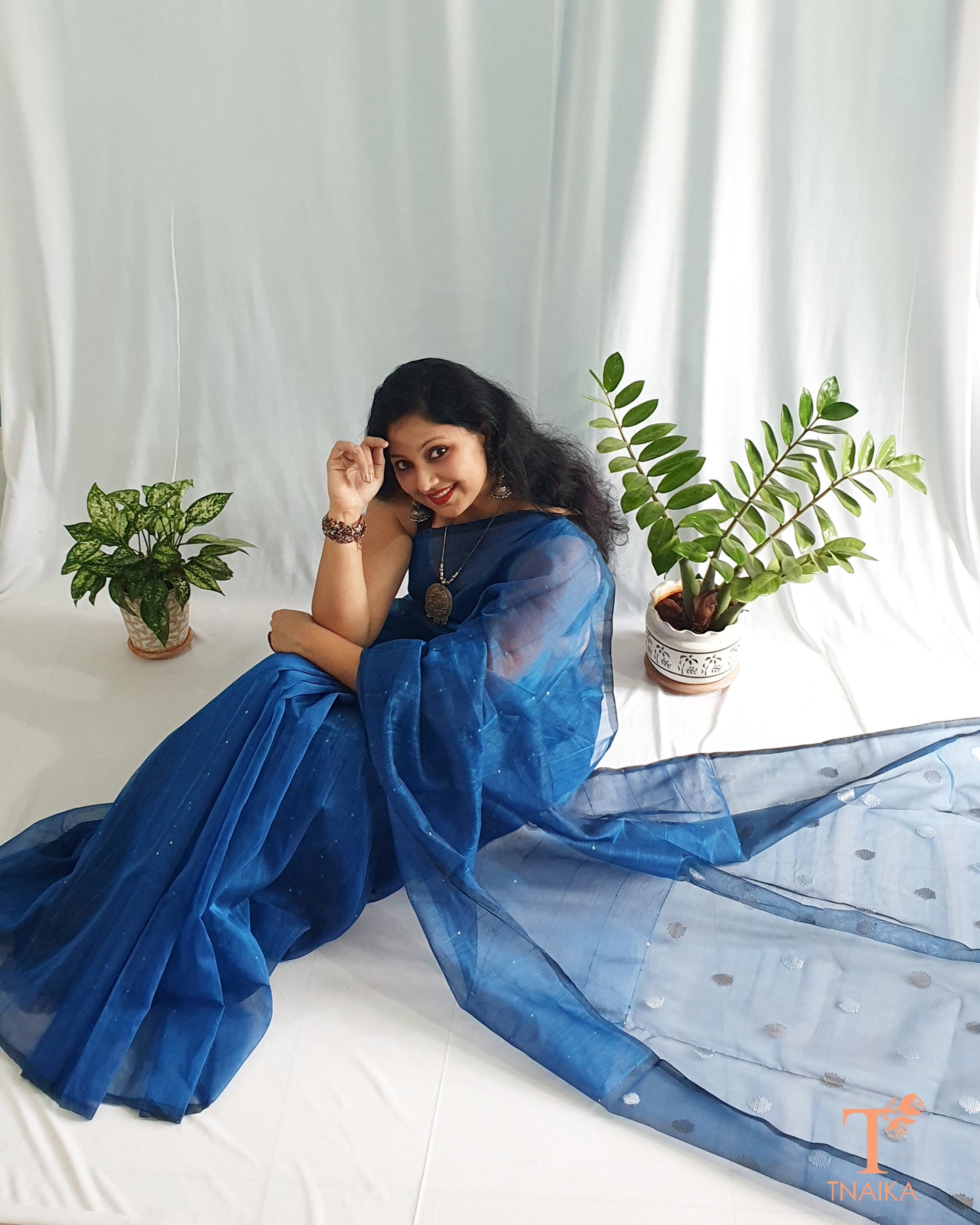 blue saree buy blue saree online blue saree designs types of blue sarees royal blue silk saree navy blue cotton saree light blue Banarasi saree blue saree with blouse design blue saree for wedding blue saree for party blue saree online India blue saree for sale near me blue georgette saree blue chiffon saree blue cotton saree blue jamdani sarees