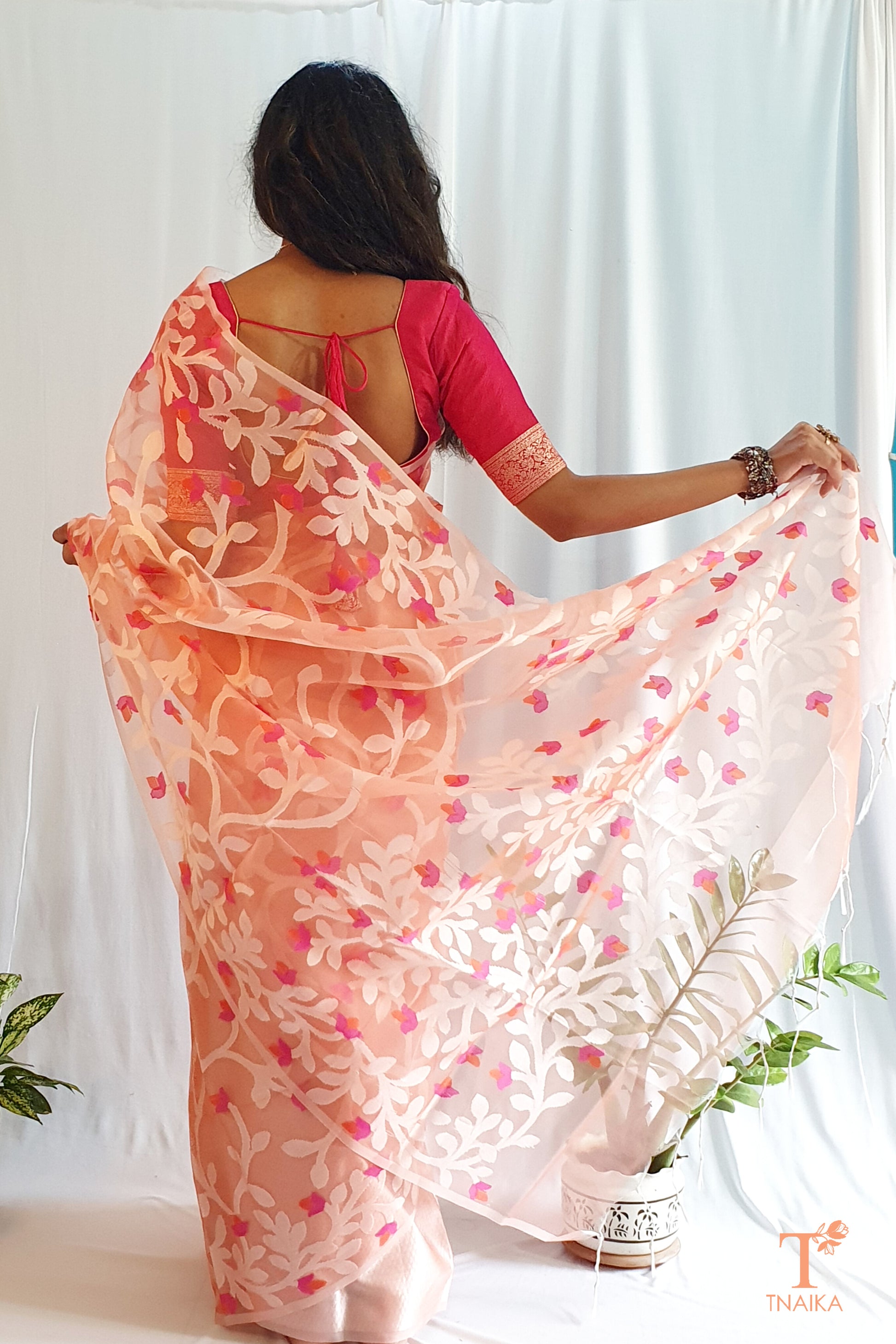 Authentic Jamdani saree
Handwoven Jamdani saree
Traditional Jamdani saree
Bengal Jamdani saree
Designer Jamdani saree
Jamdani cotton saree
Luxury Jamdani saree
Jamdani silk saree
Handloom Jamdani saree
Heritage Jamdani saree
Jamdani saree online
Elegant Jamdani saree
Lightweight Jamdani saree
Classic Jamdani saree
Jamdani saree for weddings