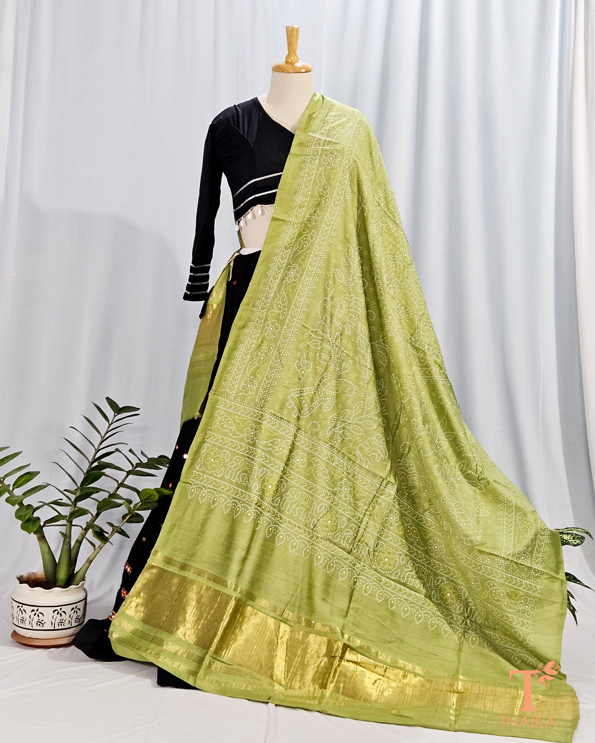 Designer dupattas online
Traditional dupattas collection
Embroidered dupattas
Banarasi silk dupattas
Bandhani dupattas
Chiffon dupattas
Georgette dupattas
Mirror work dupattas
Festive dupattas
Bridal dupattas
Handcrafted dupattas
Ethnic dupattas
Luxury silk dupattas
Printed dupattas
Dupattas for weddings
Kalamkari dupattas
Phulkari dupattas
Block printed dupattas
Crushed tissue dupattas
Gota patti dupattas
